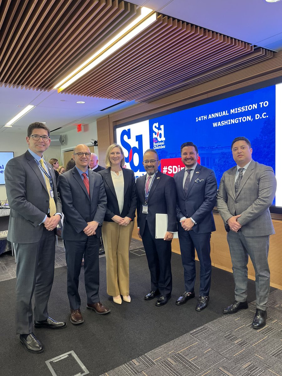davidptp07's tweet photo. During #SDinDC Trip, we had very productive session with Deputy Assistant Secretary @StateDept Rachel Poynter, introduced by @StephenWhitburn and moderated by @ConsuladoUSATJ Thomas Reott. @BCGobierno found a well-aware diplomat, strong & solid collaboration along with @SRE_mx. https://t.co/R1WECQNt3v