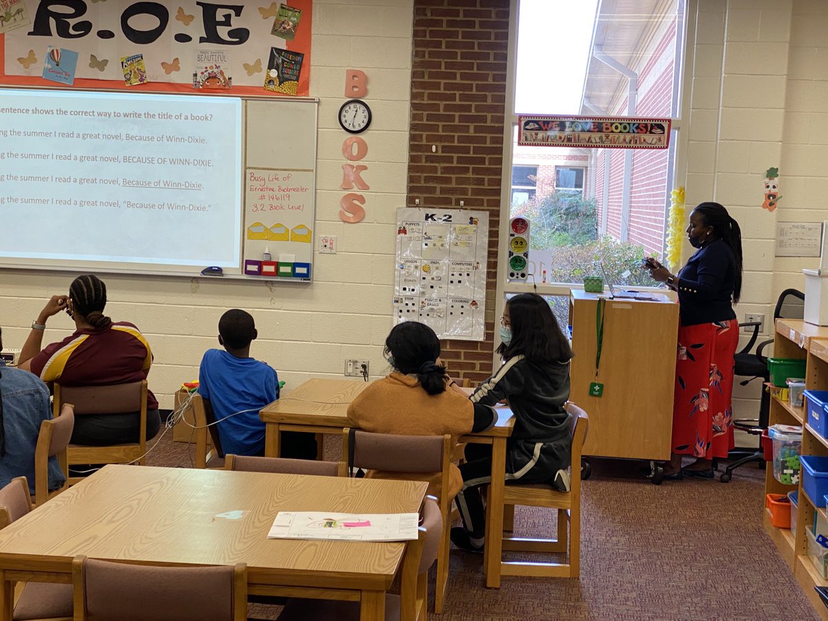 RAllenESE_PLS's tweet photo. As our scholars prepare for the Georgia Milestone, Dr. Akbar and the leadership team at Red Oak Elementary have created their own brand of excitement in the March Madness GMAS Review Tournament. What an awesome experience today!!!! https://t.co/vF1r9iZrin