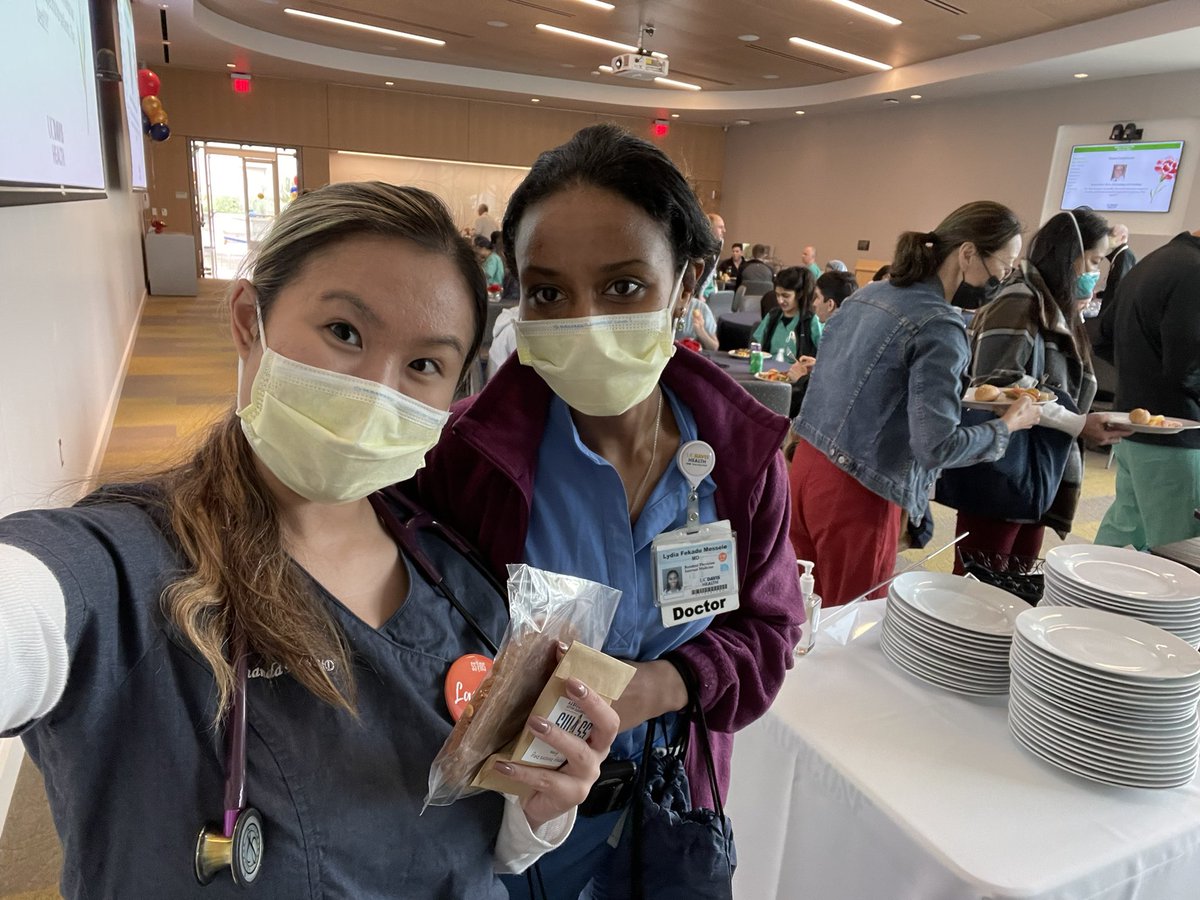 StocktonDocPanh's tweet photo. Happpyyyy Doctor’s Day!! 🩺💙🥼👏🏼 https://t.co/MvPdlHRAI9