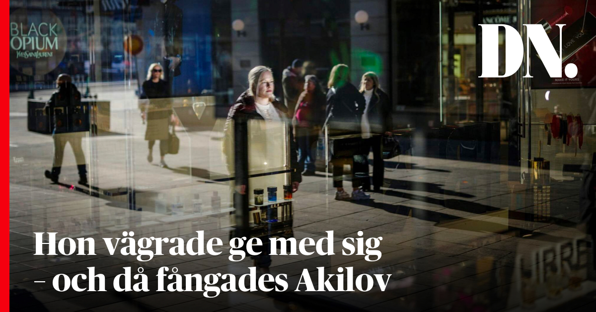 dagensnyheter's tweet photo. Larmoperatören Sara vägrade ge med sig – då kunde Rakhmat Akilov gripas efter terrordådet på Drottninggatan.
https://t.co/jrBFX1ofo9 https://t.co/rf7vBCLt1L