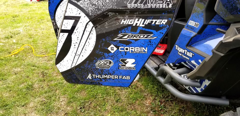 4xspower's tweet photo. We got to @HighLifter #MudNationals yesterday for set up and ran into the guys at @kfiproducts! All the action starts today, so be sure to swing by to say what's up $ see what's new for 2022! #XSpowerBatteries #kfiproducts #XSpower #4xspower #MudNationals #HighLifter #Polaris https://t.co/JmnAcLElJe