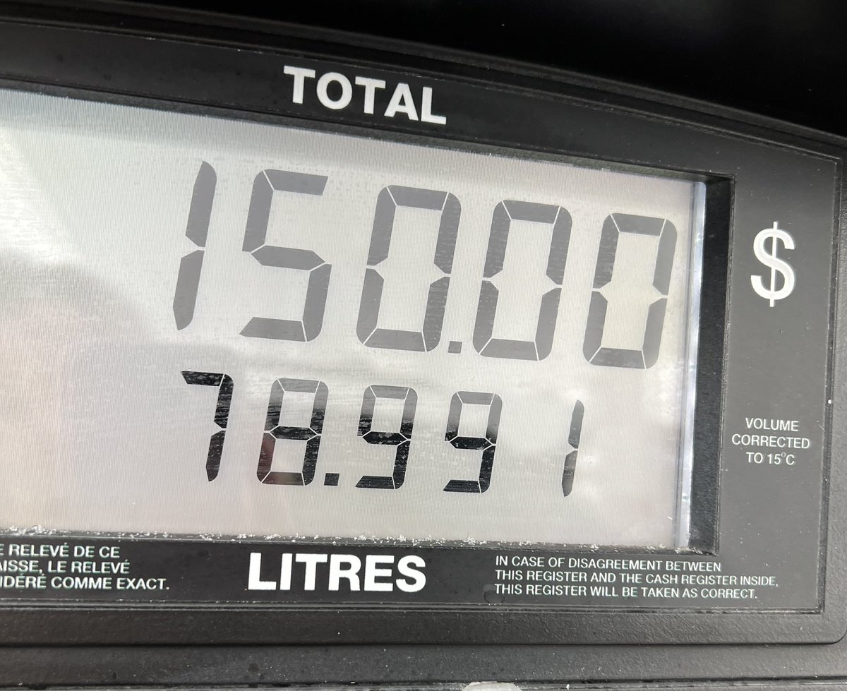 JLoMentor's tweet photo. An $18/hour job as an ECE would take more than a full day of work to put gas in my tank. @Sflecce @fordnation https://t.co/vSXYBKr4nX