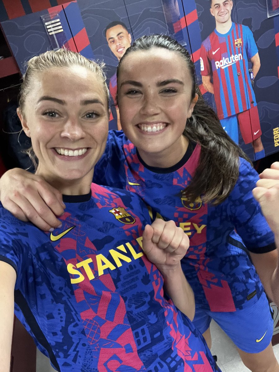 FridolinaRolfo's tweet photo. 91,553 fans 🙏 a historic moment for @fcbfemeni and for the women’s game ❤️ https://t.co/TkBT68QkiB