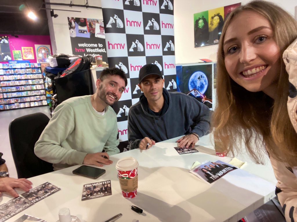charnorton18's tweet photo. I can’t believe you’re gone Tom😭💔💫 @thewanted https://t.co/5XBt1BmU2U