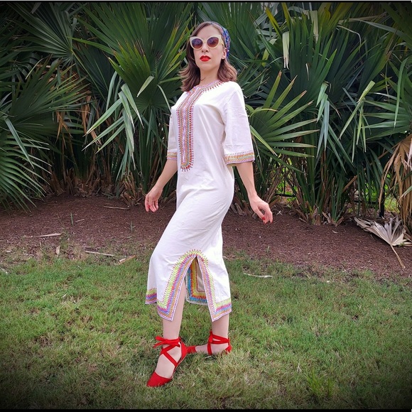RoyaltyReflect's tweet photo. So good I had to share! Check out all the items I'm loving on @Poshmarkapp #poshmark #fashion #style #shopmycloset #huntingtonhome #tommybahama: https://t.co/OBTddNtr6U https://t.co/idYnB2wkr1