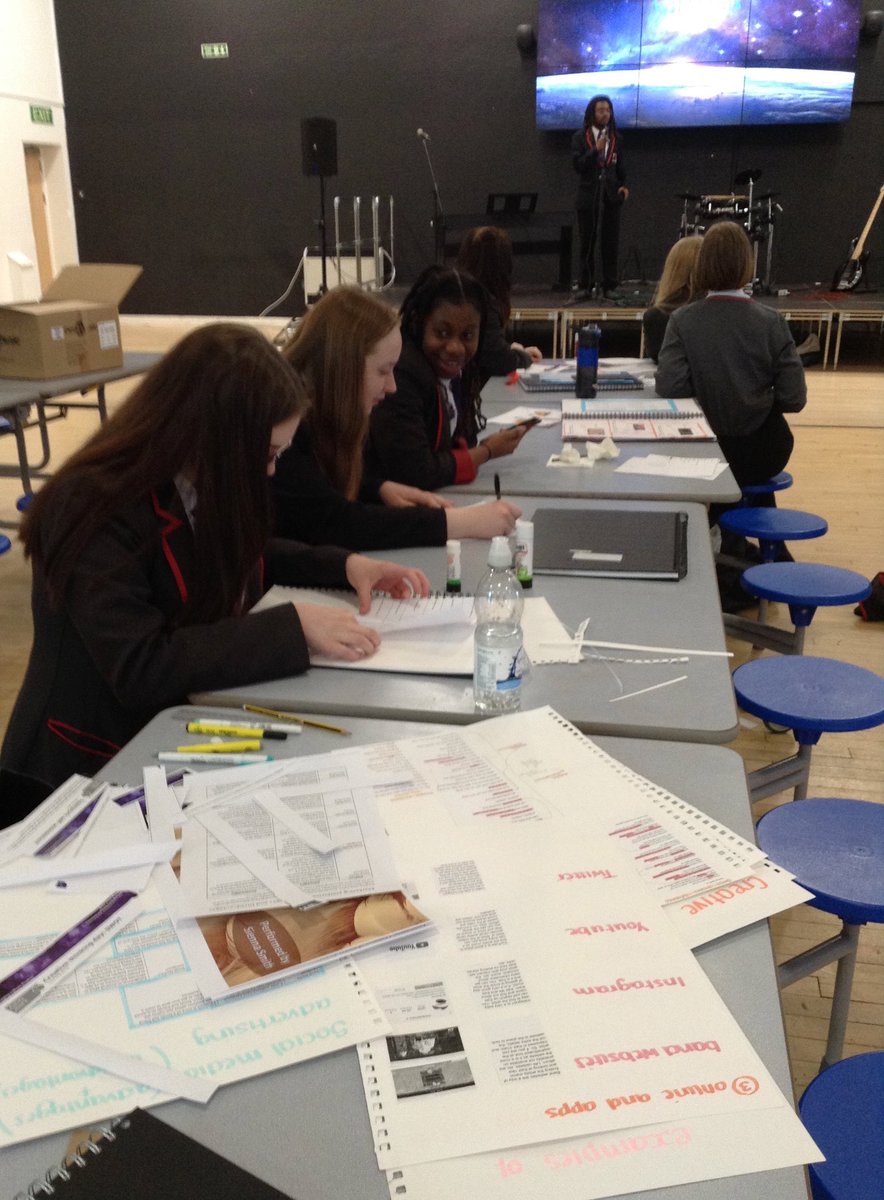 SVSMusicDept's tweet photo. A massive well done to our @7valeschool Year 11 BTEC Music students for today’s Unit 2 assessment - managing a concert! Setup, sound-checks, stage hands, run-throughs….. https://t.co/rKVEyCAVoW
