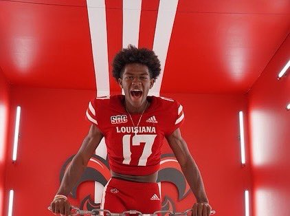 7_tylan's tweet photo. The vermillion with the 𝐿𝑂𝑈𝐼𝑆𝐼𝐴𝑁𝐴 across the chest😅… @leg12tim @ChargersOline #TheChosenOne #GeauxCajuns https://t.co/IZusZSoe1g