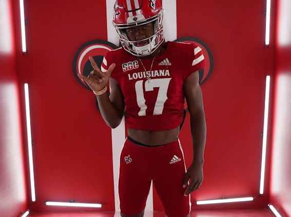 7_tylan's tweet photo. The vermillion with the 𝐿𝑂𝑈𝐼𝑆𝐼𝐴𝑁𝐴 across the chest😅… @leg12tim @ChargersOline #TheChosenOne #GeauxCajuns https://t.co/IZusZSoe1g