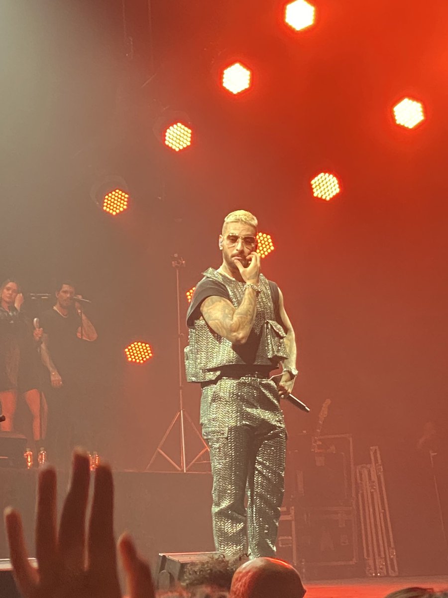 LorenaAzizeh's tweet photo. @maluma https://t.co/jQFPlMrjts
