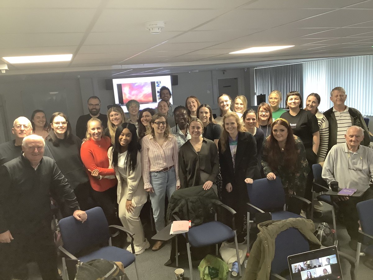 TommyTommytee18's tweet photo. Great day with my fellow peers @hitchmough_paul Stan, Allan and the fabulous @JillPendo 
Teaching the Medical Students about living with dementia. A great fun, informative day. Glad they got to see dementia from the inside out and that people living with dementia are Unique https://t.co/R6obo8cl2f