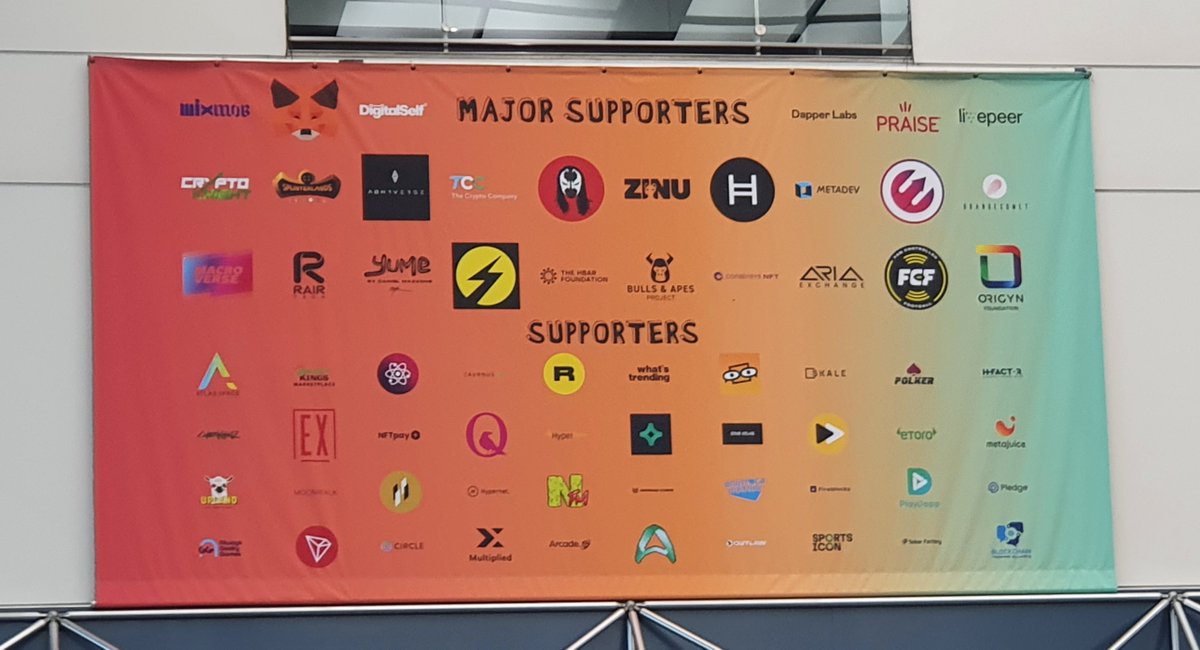 playdapp_io's tweet image. Another day at #NFTLA2022 PlayDapp's head of business Sang Chung will be speaking later today at 1.30 room 408B 

#PlaytoEarn #NFT #gaming