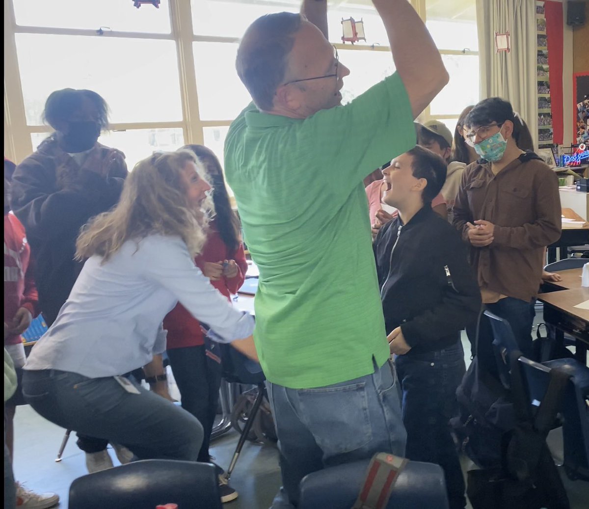 Look what happens when you invite administrators to watch you guest facilitate…they naturally engage with students and pure joy ensues. 

I wonder many times a year a K12 administrator gets back into the classroom to play with the kids?  

If it’s anything like this 🙌