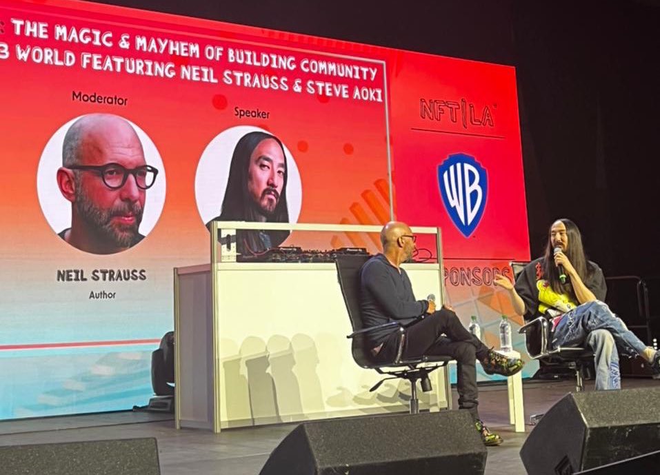 Closing out day 2 of panels at #NFTLA with the iconic degen, DJ, and NFT collector <a href="/steveaoki/">Steve Aoki</a> 🎵💿
