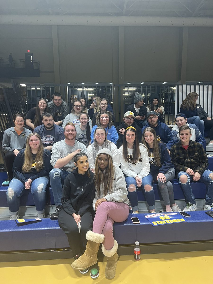 ThePennZone's tweet photo. GOT @WPUbowling OUT HERE! #StrengthInNumber https://t.co/OH2eSSoti6