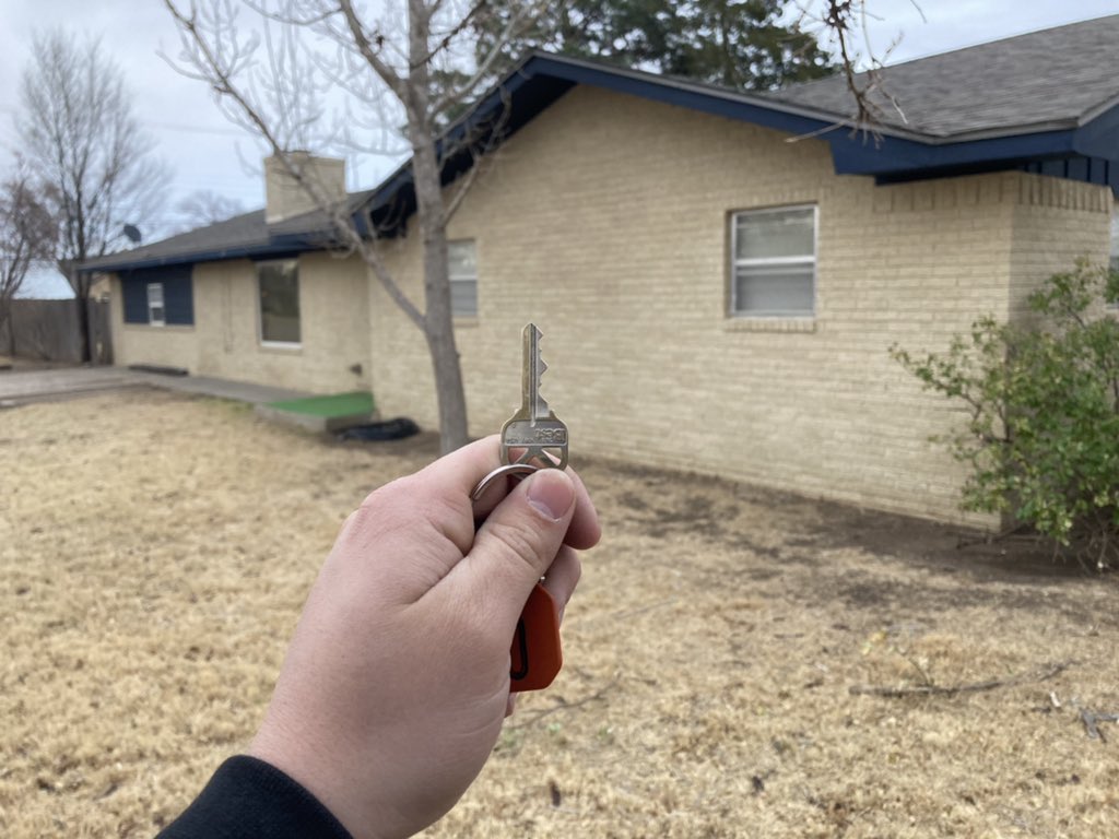Joeyclark1997's tweet photo. I guess I own a little piece of Texas now https://t.co/149MD9SVNU