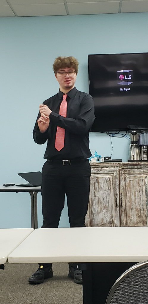 LakelandRising's tweet photo. Congratulations to Chase Hardesty, Indiana Educators Rising new state president https://t.co/978ME3KEUh
