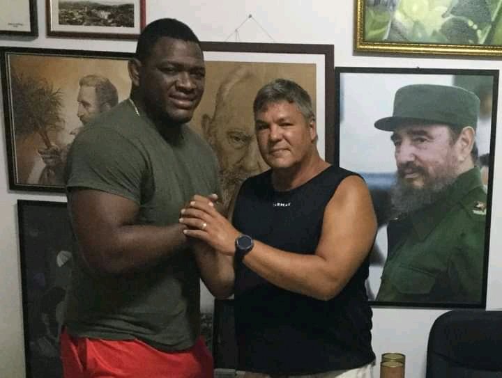 DanielfigReyes's tweet photo. #VamosConTodo por Cuba. https://t.co/76N36Xt3wE