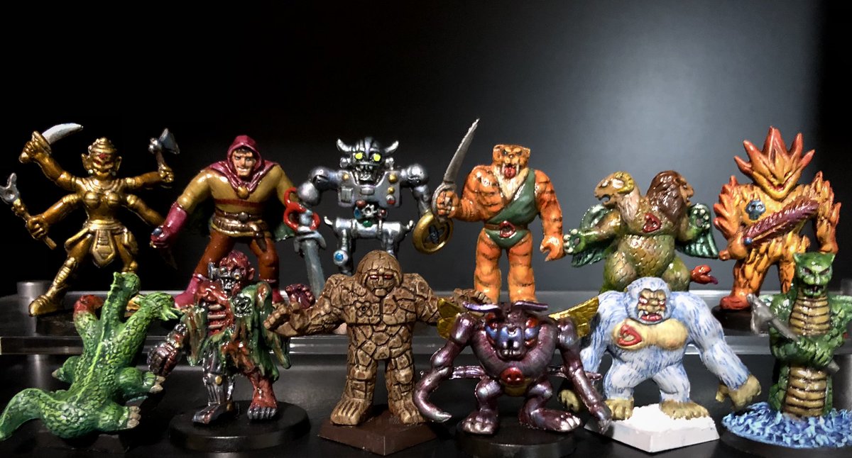 ロッテ・ネクロスの要塞 第2弾キャラクター全塗り披露 全塗り宣言する