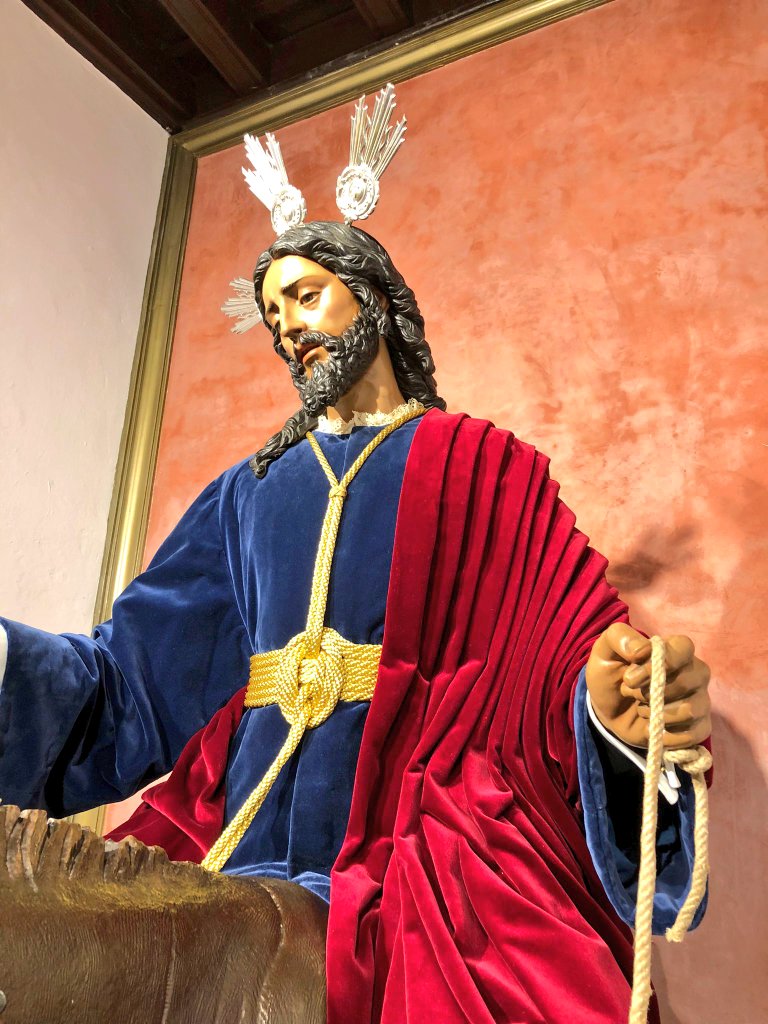 BorriquitaCoria's tweet photo. Ya está el paso del Santísimo Cristo de la Salud en su Sagrada Entrada en Jerusalén en el Interior del Templo Parroquial de Santa María de la Estrella. 
Así amanece nuestro Amantisimo Titular, enhorabuena una vez más a Priostia, sus Camareras y su Vestidor, N.H.D. @JuanTiravit https://t.co/U66Nse9mOd