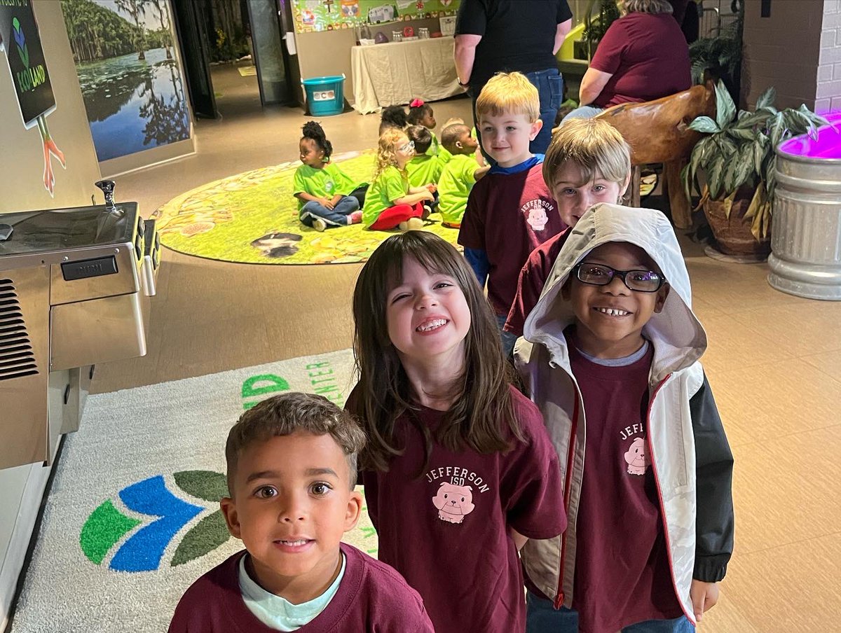 Region7EcoLand's tweet photo. Jefferson Head Start students braved the stormy ⛈ weather this morning to enjoy an EcoLand Experience.  They had fun exploring and investigating in our Wind, Solar ☀️, Farm to Table 🐄, Plants 🌱 &amp; Animals, Rock 🪨 , and Water 💦 interactive learning centers! @Region7ESC https://t.co/KY5kUxhERT