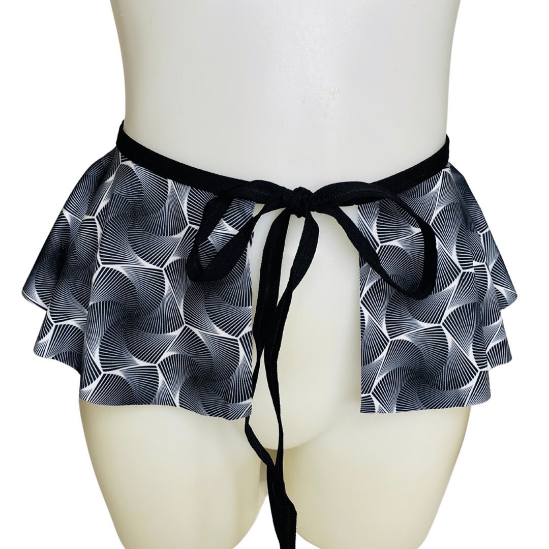 thelytecouture's tweet photo. OUR FIRST EVER READY TO SHIP COLLECTION IS NOW LIVE!!!!
HEXX is RTS and you can save 20% off this collection for the next 48 hours! Perfect for forbidden kingdom https://t.co/Yi65IkObu6