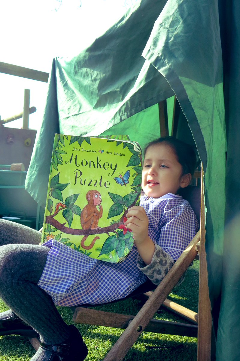 misssmythe_HT's tweet photo. Hoping for some more sunshine very soon 💭✨💜
We loved sharing stories in the gorgeous Spring sunshine last week ☀️
#ReadAchieveSucceed #EY #EYFS #EYReading #OutdoorLearning https://t.co/p1TnpnqnLo