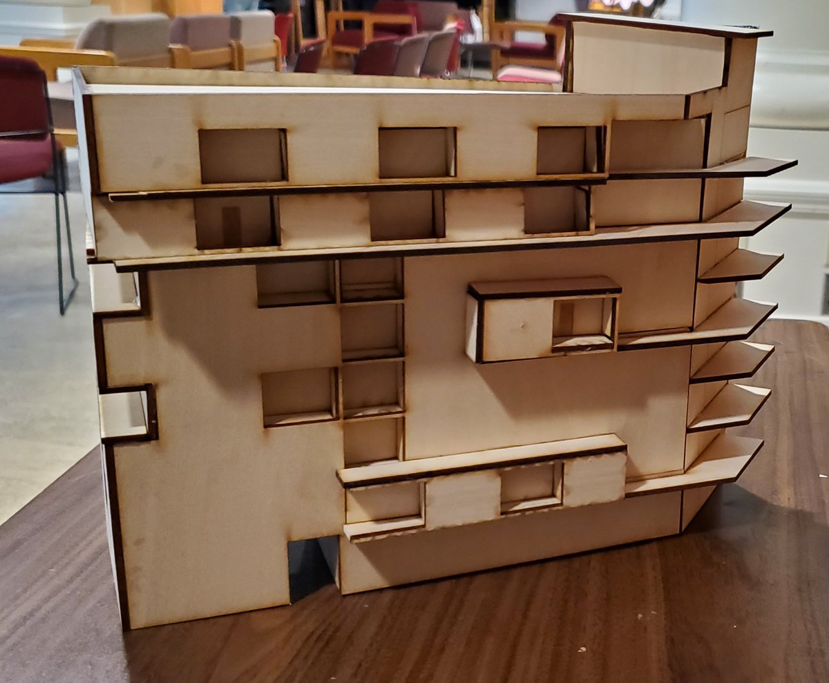 SIUArchitecture's tweet photo. Hey Salukis,

Check out the Architecture Juniors' models for their interpretation of the Owensboro Riverside Apartments project. Keep up the great work! https://t.co/aApD88oSTN