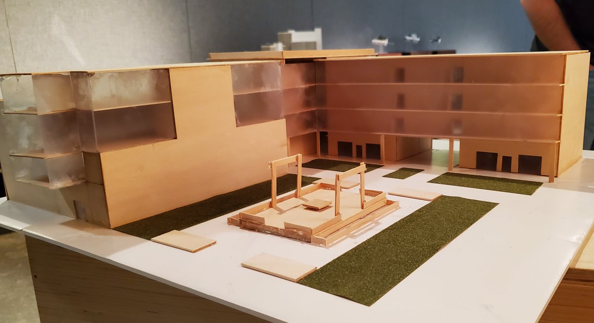 SIUArchitecture's tweet photo. Hey Salukis,

Check out the Architecture Juniors' models for their interpretation of the Owensboro Riverside Apartments project. Keep up the great work! https://t.co/aApD88oSTN