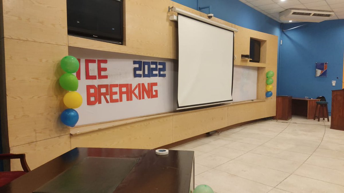 Hafeez_Codes's tweet image. University session was #GDSC 

It was fun interacting with geeks whom I didn&apos;t know about around me. 

#GoogledevelopersStudentClub