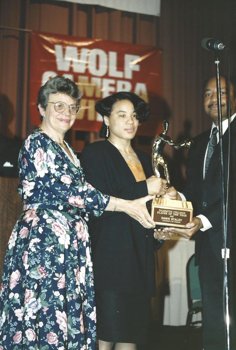 NaismithTrophy's tweet image. .@dawnstaley is now a two-time @wernerladderco Naismith Coach of the Year and is the only head coach, male or female, to win both the Naismith Coach of the Year and Naismith Player of the Year Award (Virginia: 1991, 1992).