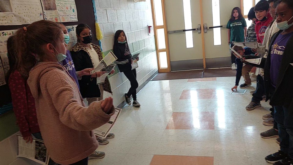 vserra05_LVES's tweet image. We read @Scholastic article and debated using philosophical chair strategy. Good listening and thinking skills displayed by these Bears! @LVerde_ES #AvidElementary #TeamSISD