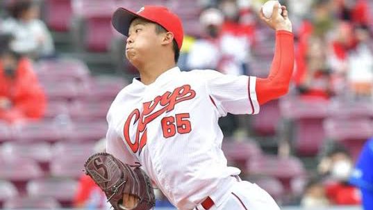 atsuu144's tweet photo. おはようございます✨

カープが5連勝、今朝も幸せな朝だ😇

ヒーローがたくさん、みんな最高だよ

マクブルームは不慣れな日本の投手に

初対戦であの対応力、期待持てるぞ💪

今日は粘りの玉ちゃんへ勝ちをつけて

良いスタートきらせてあげよう！🎏

皆様に良い一日でありますように✨ https://t.co/gnprjdA6cj