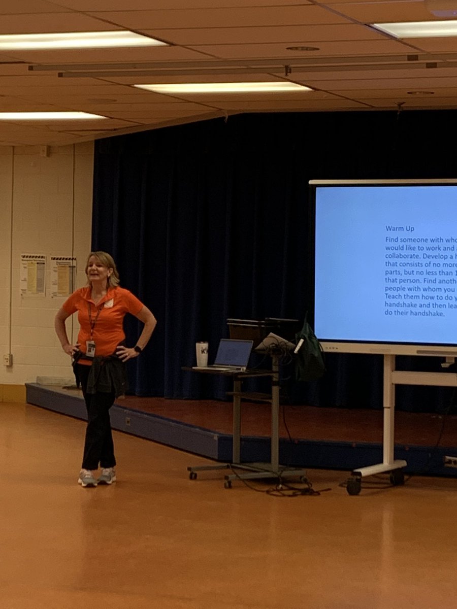 Bravo <a href="/DebMCAPE/">Deb Marcus</a> from <a href="/AACPSHPED/">AACPS HPED</a> for leading a make and take session to help our autistic students be even more successful in cultural arts and encore classes!