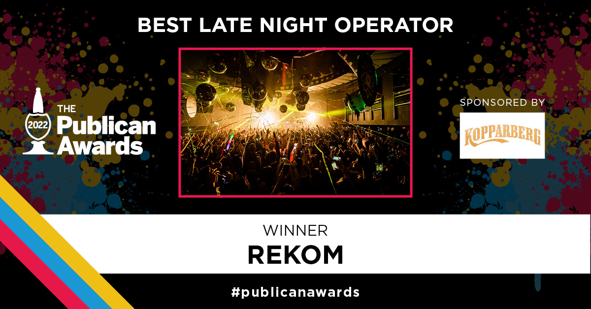 Taking home gold in the Best Late Night Operator category, sponsored by @KopparbergUK is… REKOM! Very well deserved! #PublicanAwards