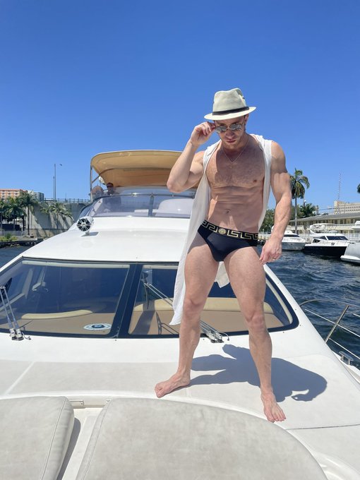 Miami Vibes https://t.co/x0C70dCc7U<a href="/tag/onlyfans"class="tags"><span>#onlyfans</span></a>