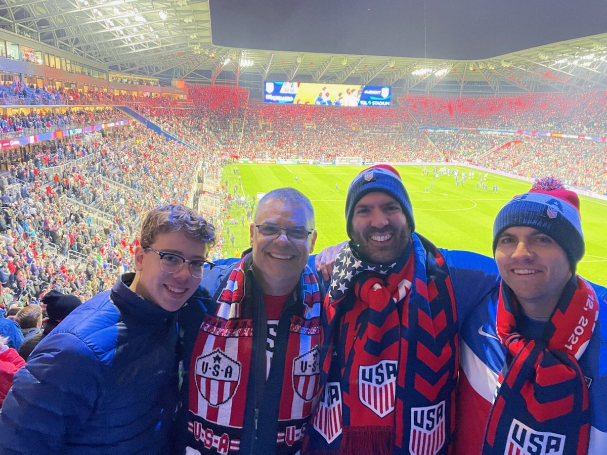 jjeltema's tweet photo. @AmericanOutlaws MSP and Cincy. Different experiences. Same enjoyment! https://t.co/947c0xEYp5