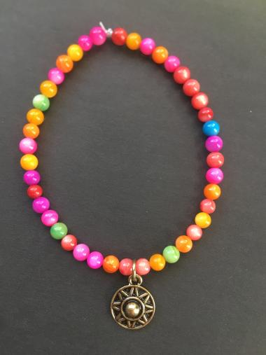 Laced_Charm's tweet photo. 🌼Cute spring time bracelets https://t.co/jXu3eEZZx0
