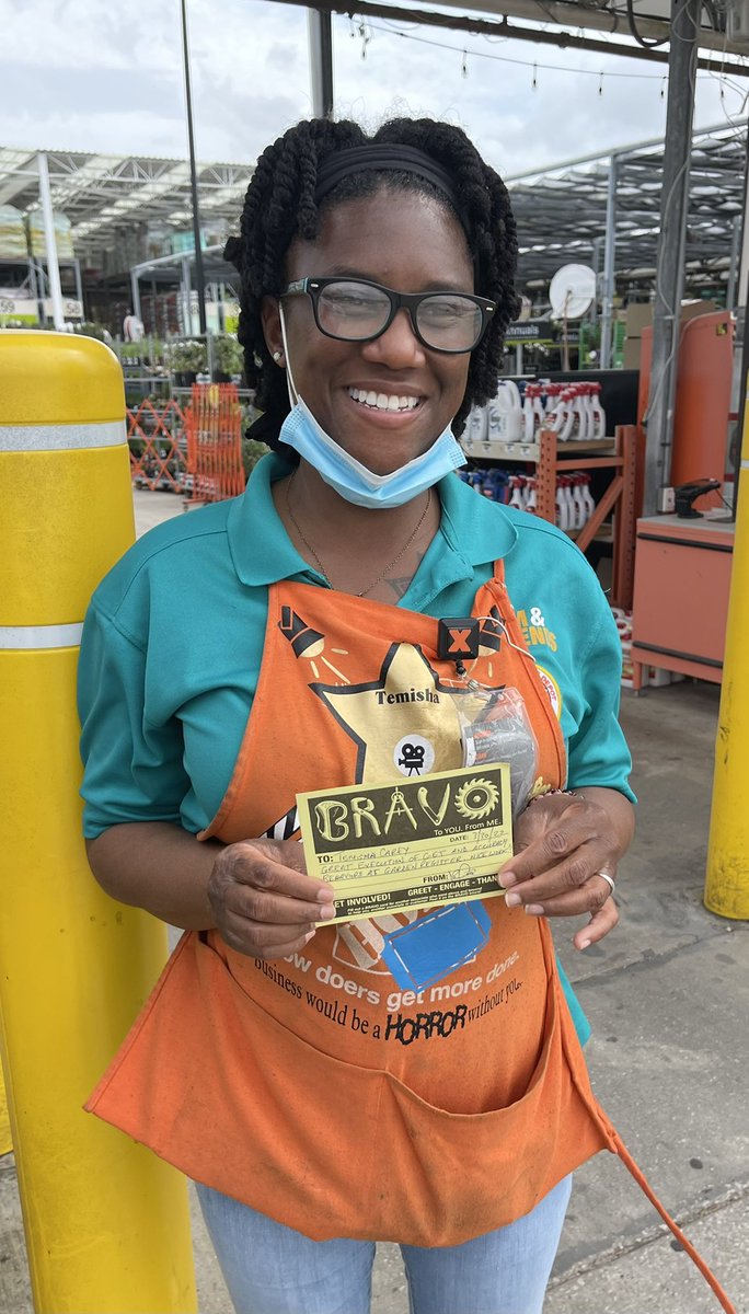 BRAVO to cashier Temisha Carey for excellent execution of GET and Accuracy behaviors today!! Keep up the great work!! <a href="/JamesBarger7/">Barger</a> <a href="/TonjesBetty/">Betty Tonjes</a> <a href="/Tdb1004/">Torrance</a> <a href="/ChrisDurand_HD/">Chris Durand</a>