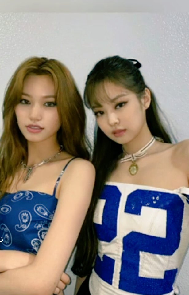 bora20_bora's tweet photo. چرا این دختره وایب فلیکس میده🥹
#Fleix
@Stray_Kids https://t.co/GhNvnDxgNv