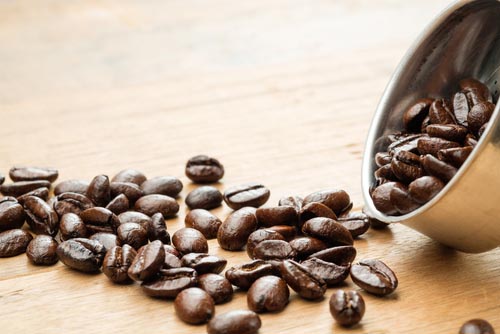 SilversteinEye's tweet photo. Excessive #Caffeine can negatively impact your vision in the short term, &amp; over time, can even cause more serious damage. 

Get the details on caffeine &amp; your vision on our blog:
https://t.co/JQ7EuiCfQE

#NationalNutritionMonth #VisionTips #EyeHealth #Opthalmology #Coffee https://t.co/Ig7iTabuii