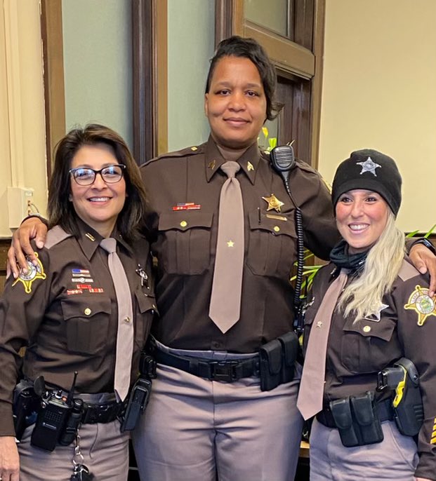 MariaTrajkovich's tweet photo. Corruption is “giving or obtaining advantage through means which are illegitimate, immoral, and/or inconsistent with one's duty or the rights of others.” 

When elected I’ll continue to serve Lake County with honor, integrity and TRANSPARENCY. 
#MariaTrajkovichforSheriff🇺🇸 https://t.co/edy8Xj5kRo