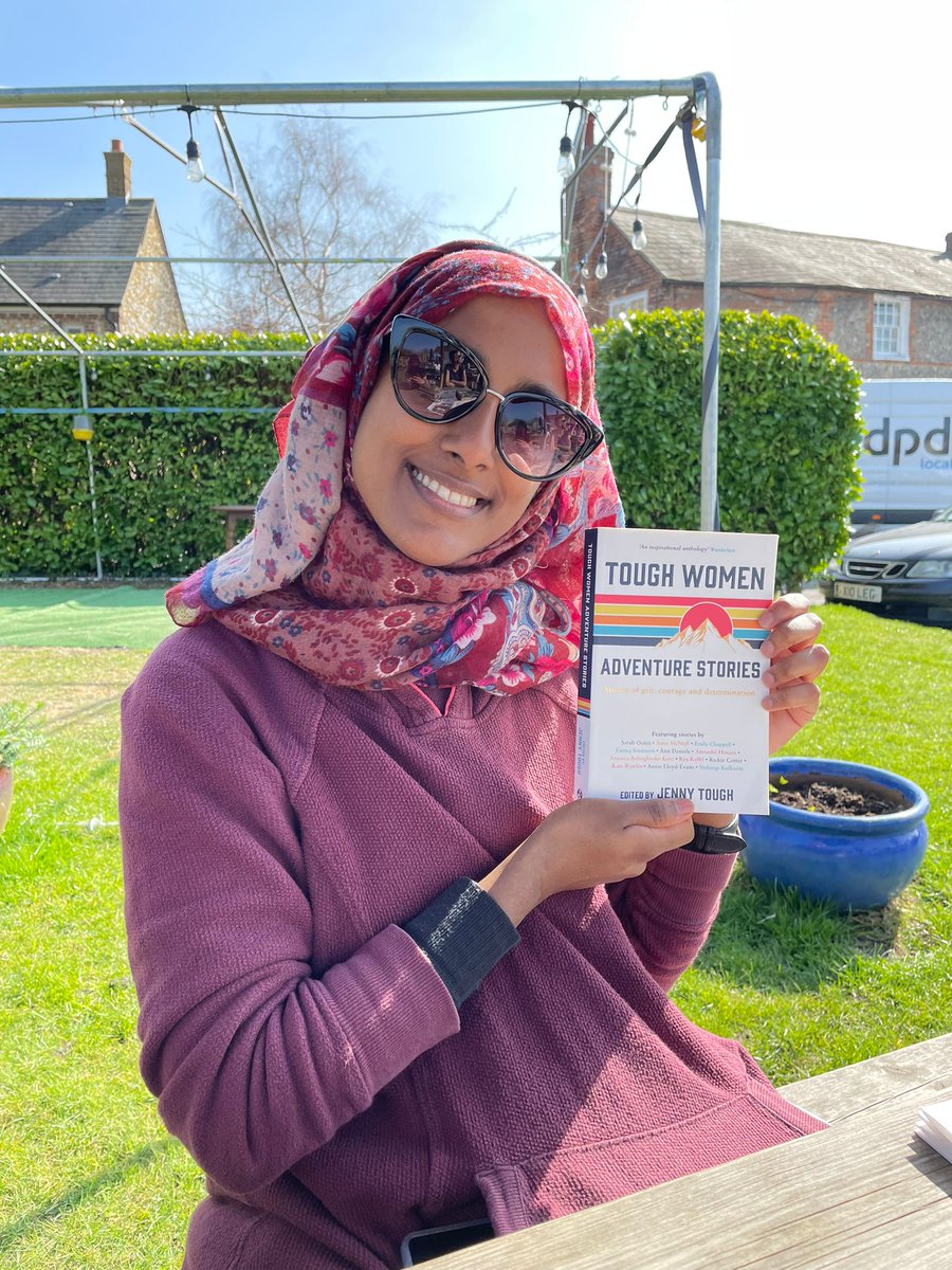 educatinggeeta's tweet photo. Dadima's outdoor walking/hiking Ambassadors~inspiring #southasianwomen engaging in the @OU_EEE @NERCscience training prog on reading #naturallandscapes W Profs @geologyclare @climate_badger @jurassicg1rl #ourstoriesmatter &amp; we're changing the narrative #diversifythecountryside https://t.co/IaWx3rQWGv