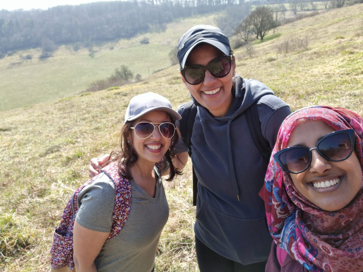 educatinggeeta's tweet photo. Dadima's outdoor walking/hiking Ambassadors~inspiring #southasianwomen engaging in the @OU_EEE @NERCscience training prog on reading #naturallandscapes W Profs @geologyclare @climate_badger @jurassicg1rl #ourstoriesmatter &amp; we're changing the narrative #diversifythecountryside https://t.co/IaWx3rQWGv