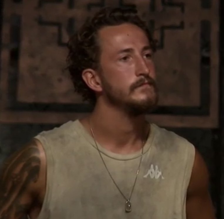 erhangiderr's tweet photo. #survivor2022allstar https://t.co/iWqZjKMMEX