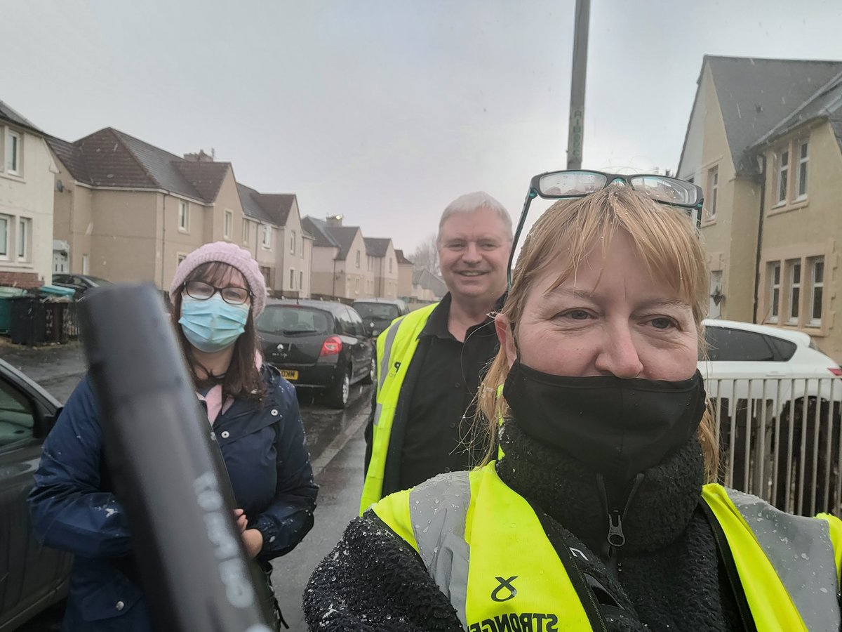 NLWard16SNP's tweet photo. Positive canvass session tonight. Lot of voters fed up with Labour not delivering services locally. Started with sunshine & ended in snow. #ActiveSNP #LocalElections2022 #changeNL https://t.co/jT3HCxB027