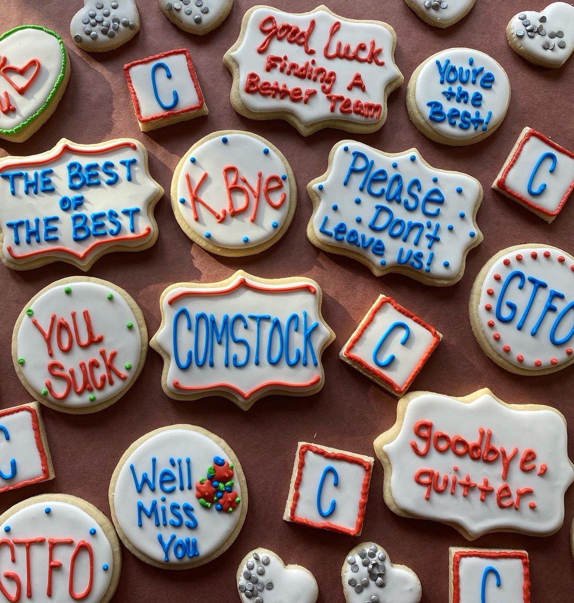 CISDSuptEA's tweet photo. …when your coworkers/friends know your love language (gimme all the words and leave me with none). 

New adventures await, but my CHMS family will always hold a special place in my heart. 🐾❤️ https://t.co/nGZsTBjImg