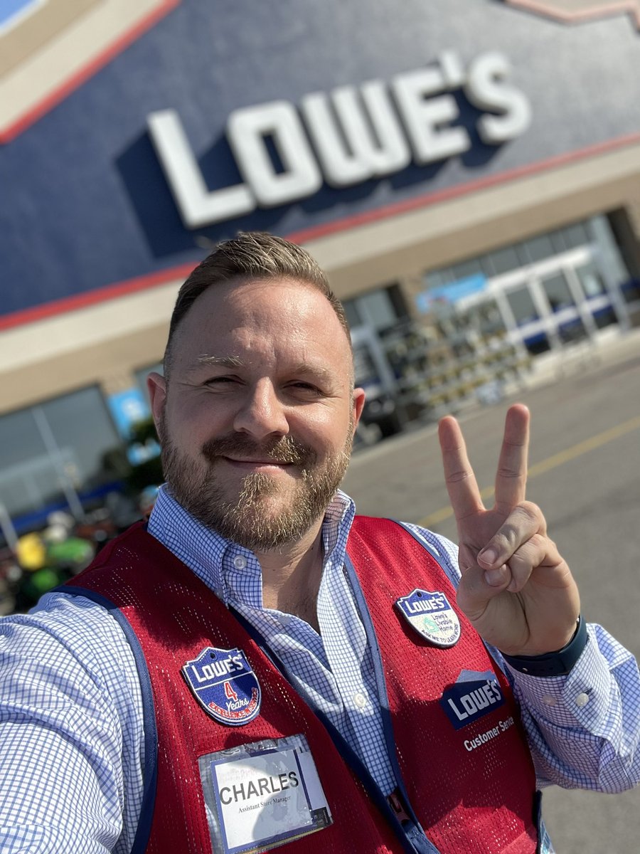 charlesatlowes tweet media