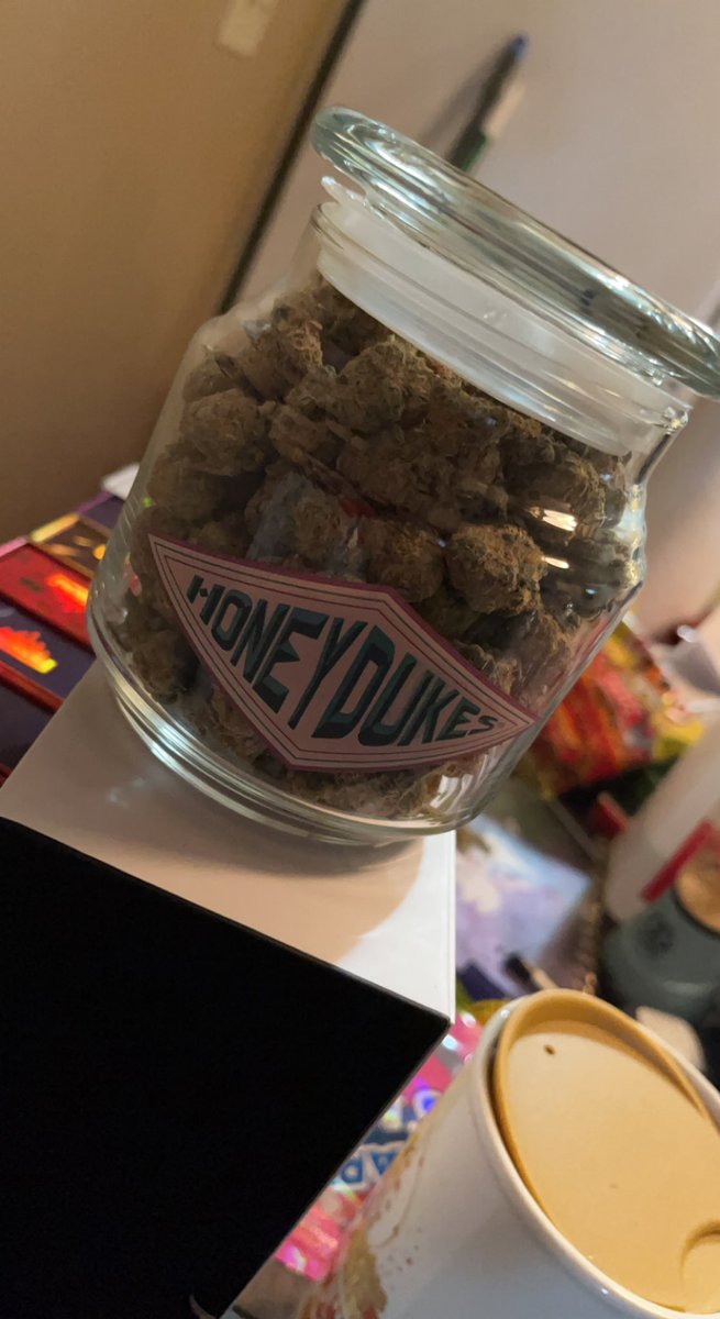 stonermama06's tweet photo. My goodies https://t.co/SWf3UgWhMa