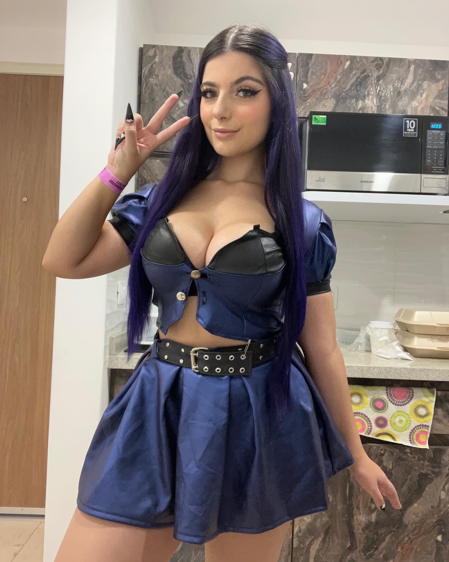 TW Pornstars - EG GirlOfNox. Twitter. Caitlyn Policía uwu. 9:38 PM - 30 Mar  2022