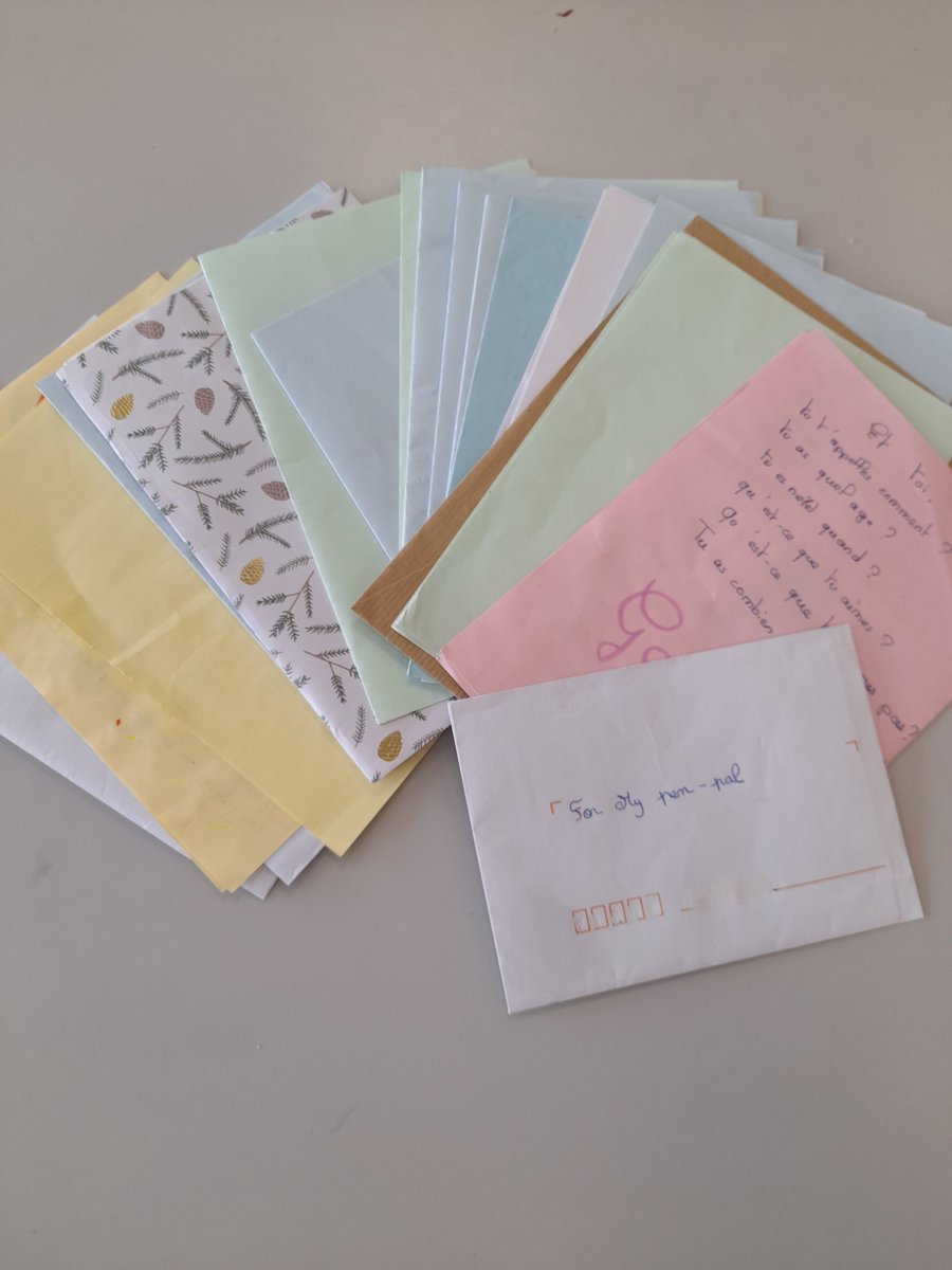 greenbankhsMFL's tweet photo. Bringing Languages to life @greenbankhs this week with French and Spanish breakfasts and penpal letters #passionforlanguages https://t.co/zGAeHah0zt